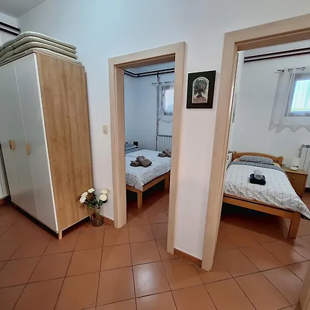 Apartament Pergola With Mediterranean Garden & Bbq